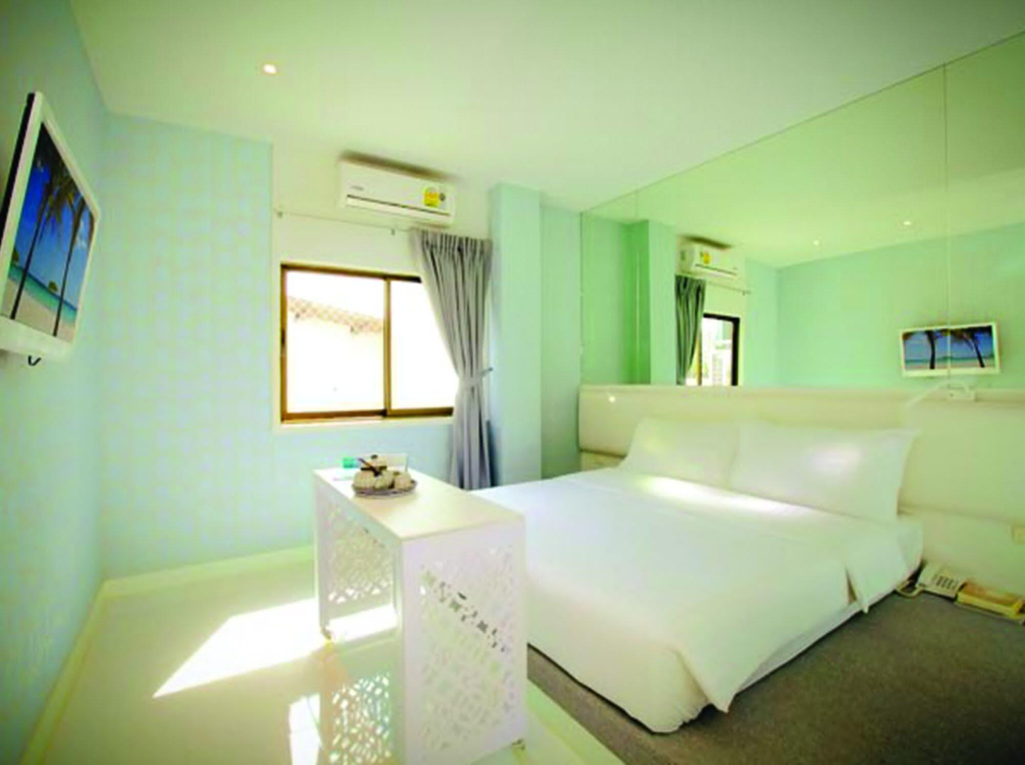 Sino Imperial Phuket - Sha Plus Luaran gambar